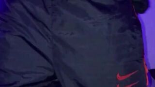 PINTO PORNITO Y ME TOQUE UN TOQUE LA VERGA