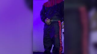 PINTO PORNITO Y ME TOQUE UN TOQUE LA VERGA