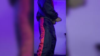 PINTO PORNITO Y ME TOQUE UN TOQUE LA VERGA