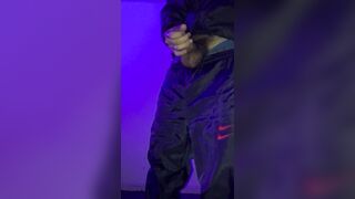 PINTO PORNITO Y ME TOQUE UN TOQUE LA VERGA