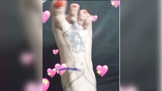 Do my feet turn u on?