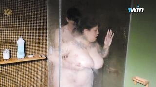 Mi madrastra me encuentra en el baño y me termina follando Nickixx23 ft ailudulcecaramelo