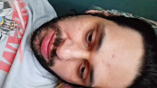 I'm wanking my hard dong