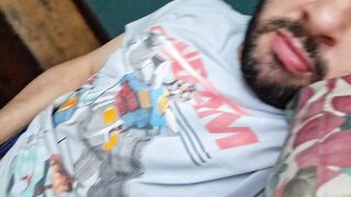 I'm wanking my hard dong