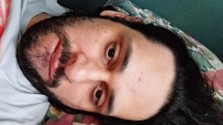 I'm wanking my hard dong