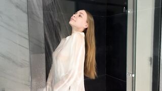 Transparent White Shirt Dry vs Juicy