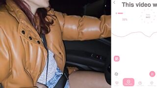 This chab masturbates me whilst I drive the car and walk outdoors