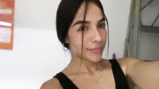 Marvelous Slim fitness can't stand the urge and touches her cunt in the gym bath