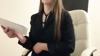 The teacher made me see her bring herself to climax