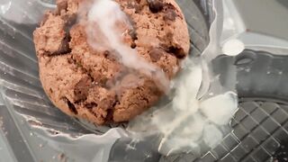 finish on the cake and macro zoom