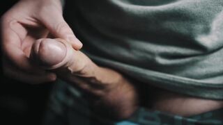 White uncut knob palpitating cum in 4K