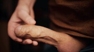 hunk with a large knob playing with his foreskin in 4K