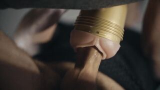 Hung hunk banging fleshlight in 4K. Large uncut white schlong. Frog view. Cum.