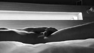 Hunk masturbating in advance of bedtime