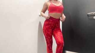 sexy CandyLuxxx try on recent Nike leggings