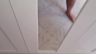 TI SBORRO IN BOCCA TROIA - DIALOGO ITALIANO (GEME E GODE) GUARDA E GODI SUL MIO GROSSO CAZZO