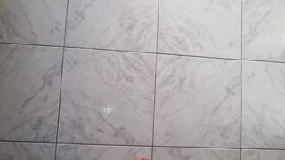 TI SBORRO IN BOCCA TROIA - DIALOGO ITALIANO (GEME E GODE) GUARDA E GODI SUL MIO GROSSO CAZZO