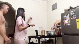 Ganitong kantutan ba gusto nyo sa lamesa ? Grabe ang sarap at ang daming tamod