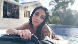 Screwing in the pool - MeganRay7