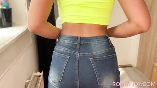 Romy Indy Uses Magic Wand To Climax