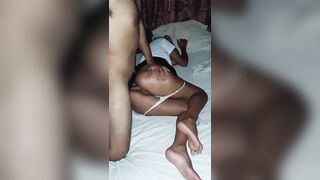 Aguantadora del culo avía sido la putita de mi novia le doy sin protección por el culo