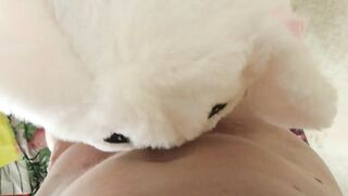 Sucking her spouse's hirsute weenie - home fur style