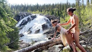 We came to watch the waterfall but stayed for this - RosySky 4k 60fps