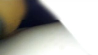 mi fa godere come 1 troia nel parcheggio del mercato,poi mi porta in albergo per coprirmi di sborra