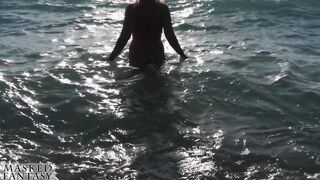 Hawt woman at the beach takes a foxtail anal intercourse in her booty - public outdoor anal intercourse