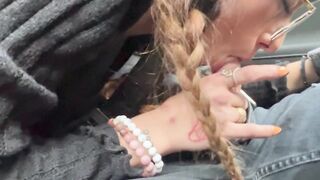 Her head games mischievous ????