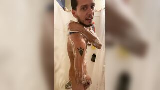 DILF Native Ecstasy Showers And Has A Halloween Surprise For U ????????????