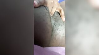 Fingering my nice-looking snatch (full clip cum)