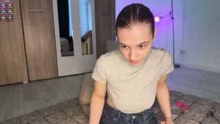 Blond angel banging anal with vibro