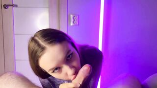 Sloppy oral from tiny hotty