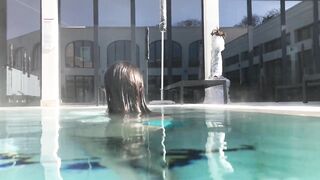 Public Bang in relax zone in front of people.HD