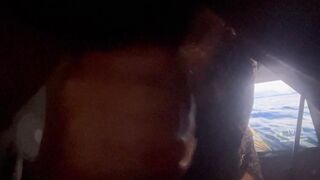 Me da pena chuparle el culo a mi padrino pero me gusta