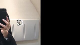 Flight attendant uses in-flight wifi to webcam on camsoda!