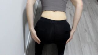 AMATEUR DOGGY RIDES SEX-TOY & RUBS TWAT