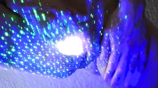 Fa bit of ass from outer space! Trippy deepthroat squirting facial