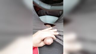 wank in the car