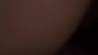 se monta y va llegando a correr