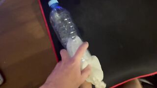 БЫСТРО КОНЧИЛ, трахая ГОРЯЧУЮ пизду???? Сперма вытекает из члена