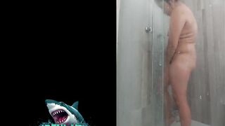 I screwed my neighbour in the shower at her 1st anal casting in Medellin