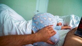 step sister wakes up and helps step brother cum during the time that this chab watches porn - creampie