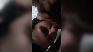 le chupo la pija los huevo y me acaba en la cara