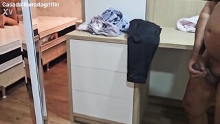 I caught my wife in the mirror with the delivery male in our apartment