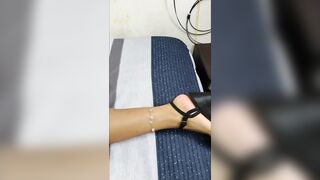 This is how a couple of high heels are modeled with a short suit that shows off all her enchanting college pants.