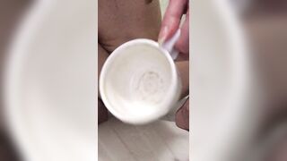 С матом! Русская Госпожа ссыт в чашку и заставляет тебя пить ее мочу, вылизывай мою немытую пизду!