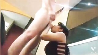 Me la cojo de perrito después de la fiesta