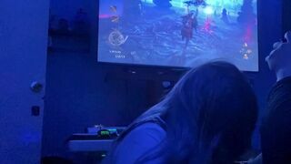 Llega de la escuela con ganas de coger